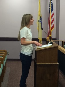 Beth Kwart speaks to the Longport Mayor and Commissioners. 